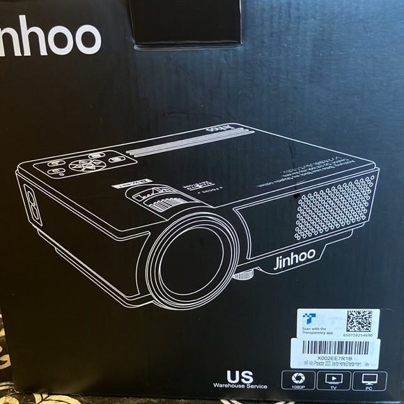 Mini Wi-Fi Portable Projector - Picture 4 of 4